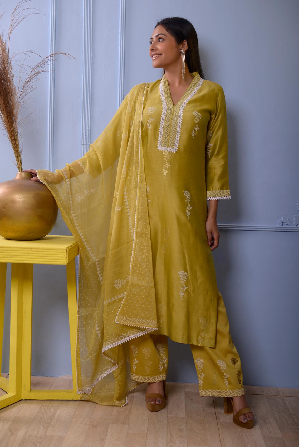 Olive Green Foil Printed Chandary Kurta