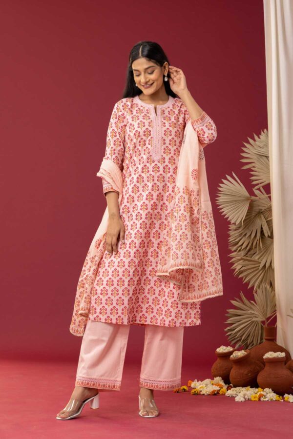 PHAGUN OLD ROSE PINK BLOCK PRINTED COTTON CAMBRIC STRAIGHT KURTA WITH PLAZZO SET OF 3