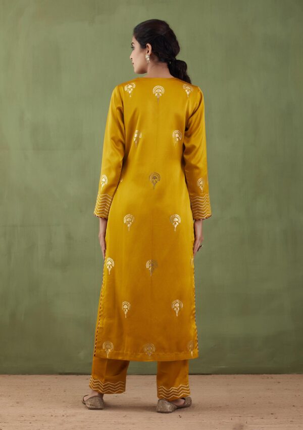 Sunehri Foil-Mashru Straight Kurta and Palazzo