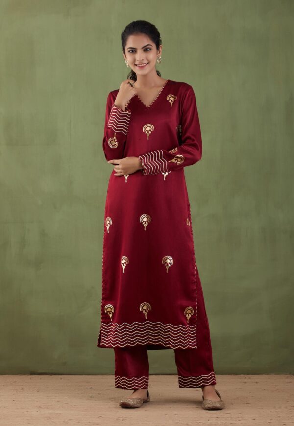 Sunehri Foil-Mashru Straight Kurta and Palazzo