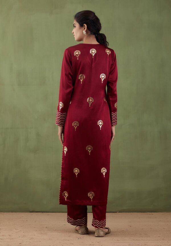 Sunehri Foil-Mashru Straight Kurta and Palazzo