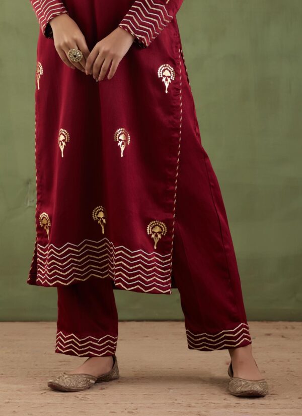 Sunehri Foil-Mashru Straight Kurta and Palazzo