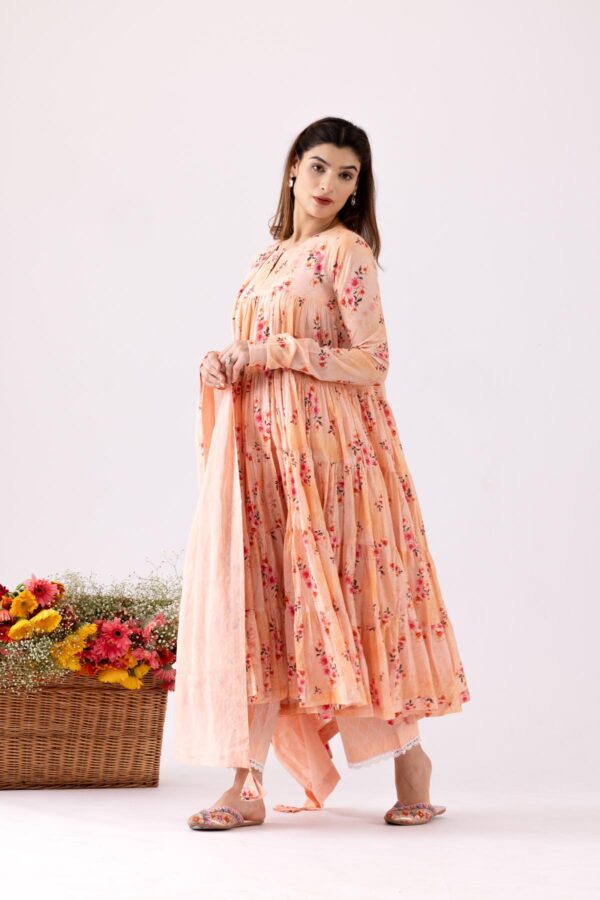 GULMEHER PEACH DIGITAL PRINT COTTON LAYERED ANARKALI WITH PLAZZO SET OF 3