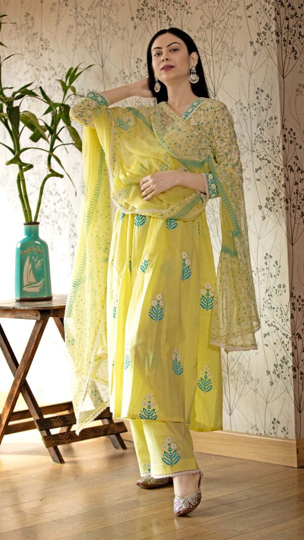 Ruh Lemon Hand Block Printed Gathered Kurta with Lace Finish