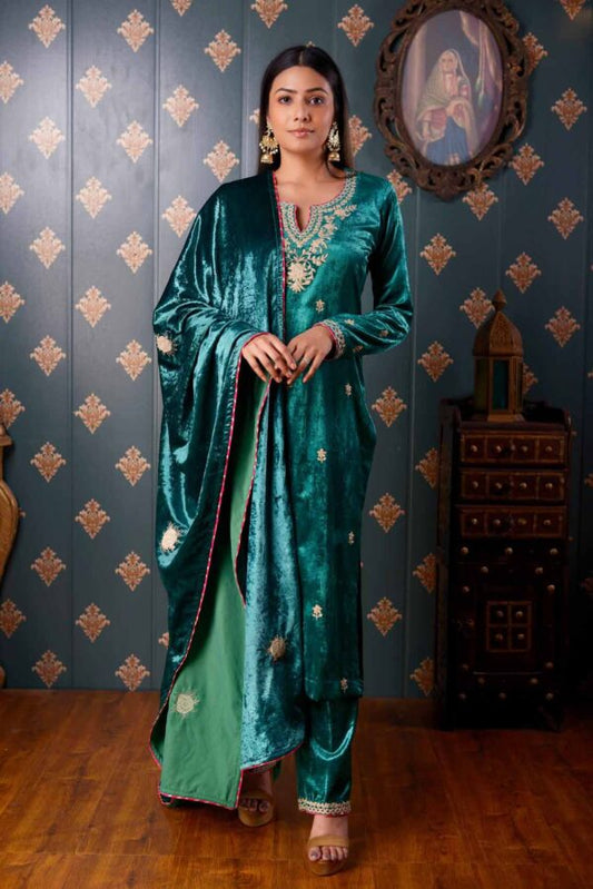 Jashan Ari Embroidery Emerald Green Velvet Kurta Set