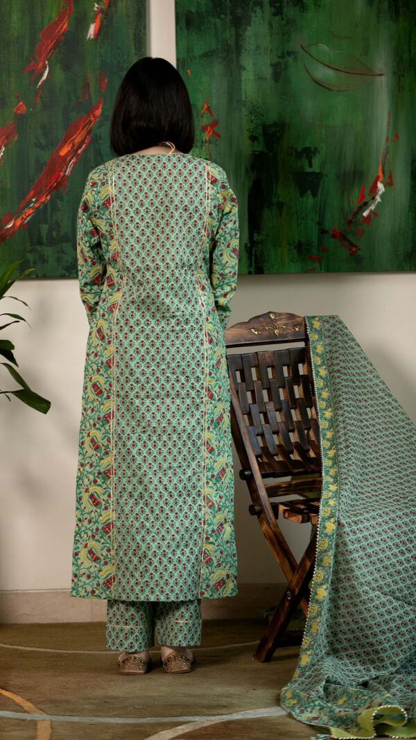 Masakali Green Hand Block Printed Straight Kurta with Gotta Lace Work