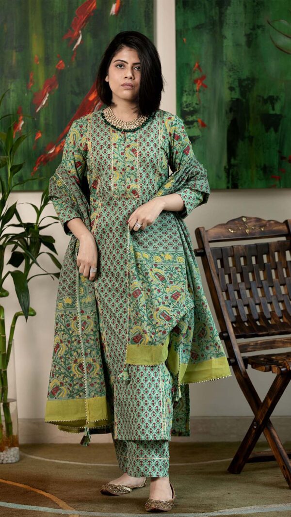 Masakali Green Hand Block Printed Straight Kurta with Gotta Lace Work