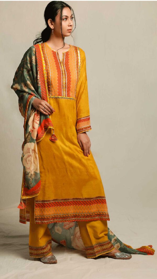 JAZZY DIGITAL MUSTERED YELLOW KURTA SET