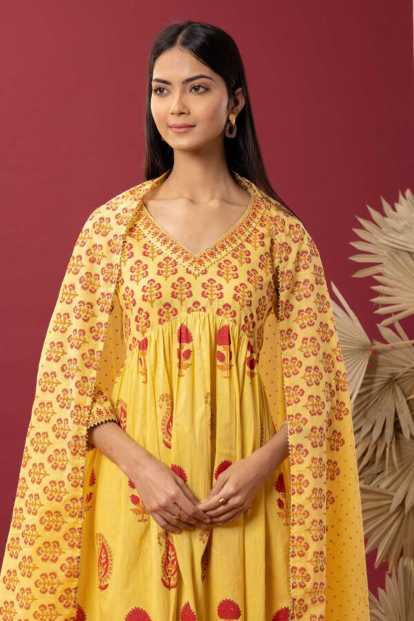 PHAGUN YELLOW BLOCK PRINTED COTTON CAMBRIC GATHER KURTA SET OF 3