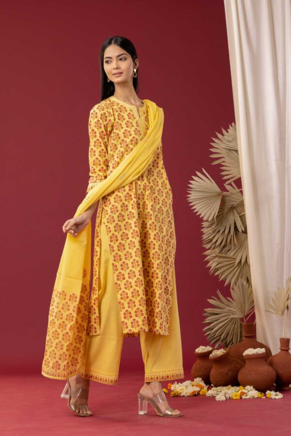 PHAGUN YELLOW BLOCK PRINTED COTTON CAMBRIC STRAIGHT KURTA WITH PLAZZO SET OF 3