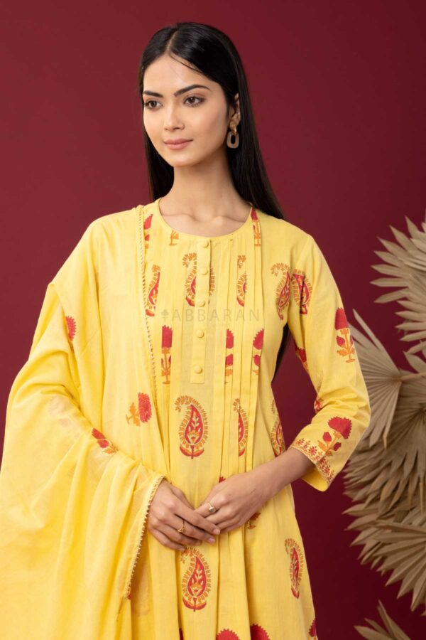 PHAGUN YELLOW BLOCK PRINTED PINTUCK COTTON CAMBRIC KURTA WITH SALWAR SET OF 3