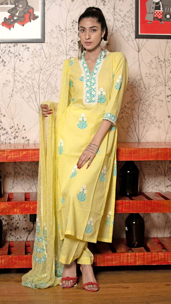 Ruh Lemon Hand Block Printed Straight Kurta with Lace Finish