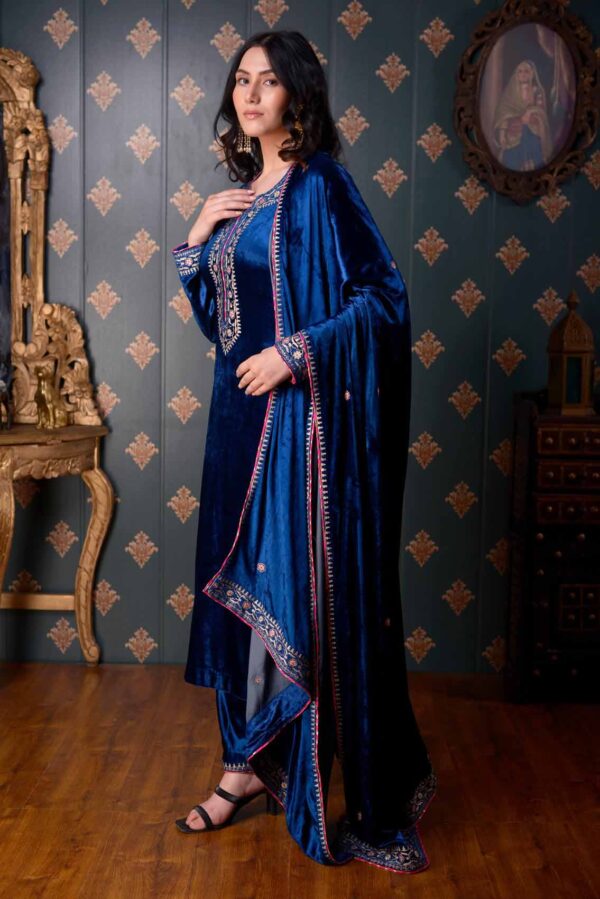 Jashan Ari Embroidery Peacock Blue Velvet Kurta Set