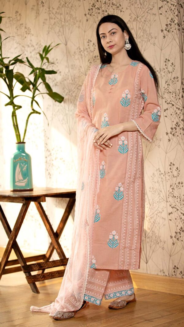 Ruh Old Rose Pink Hand Block Printed Straight Kurta Pottli Neck with Lace Finish