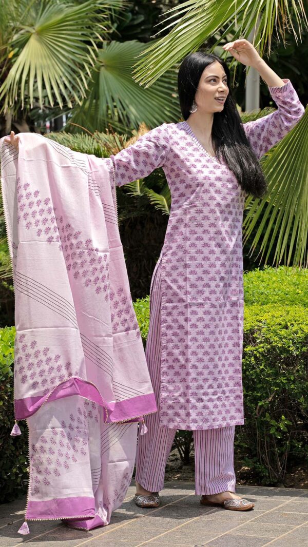 Bahar Lilac Hand Block Printed Straight Kurta with Gotta Lace Work and Strip Plazzo